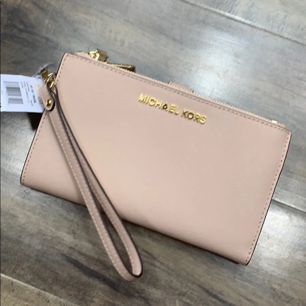 MICHAEL KORS LG DOUBLE ZIP WRISTLET BALLET POWDER BLUSH NWT